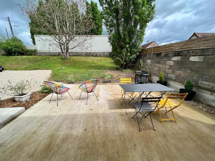 Logement De Plain-Pied Avec Jardin, Terrasse Gurgy Εξωτερικό φωτογραφία